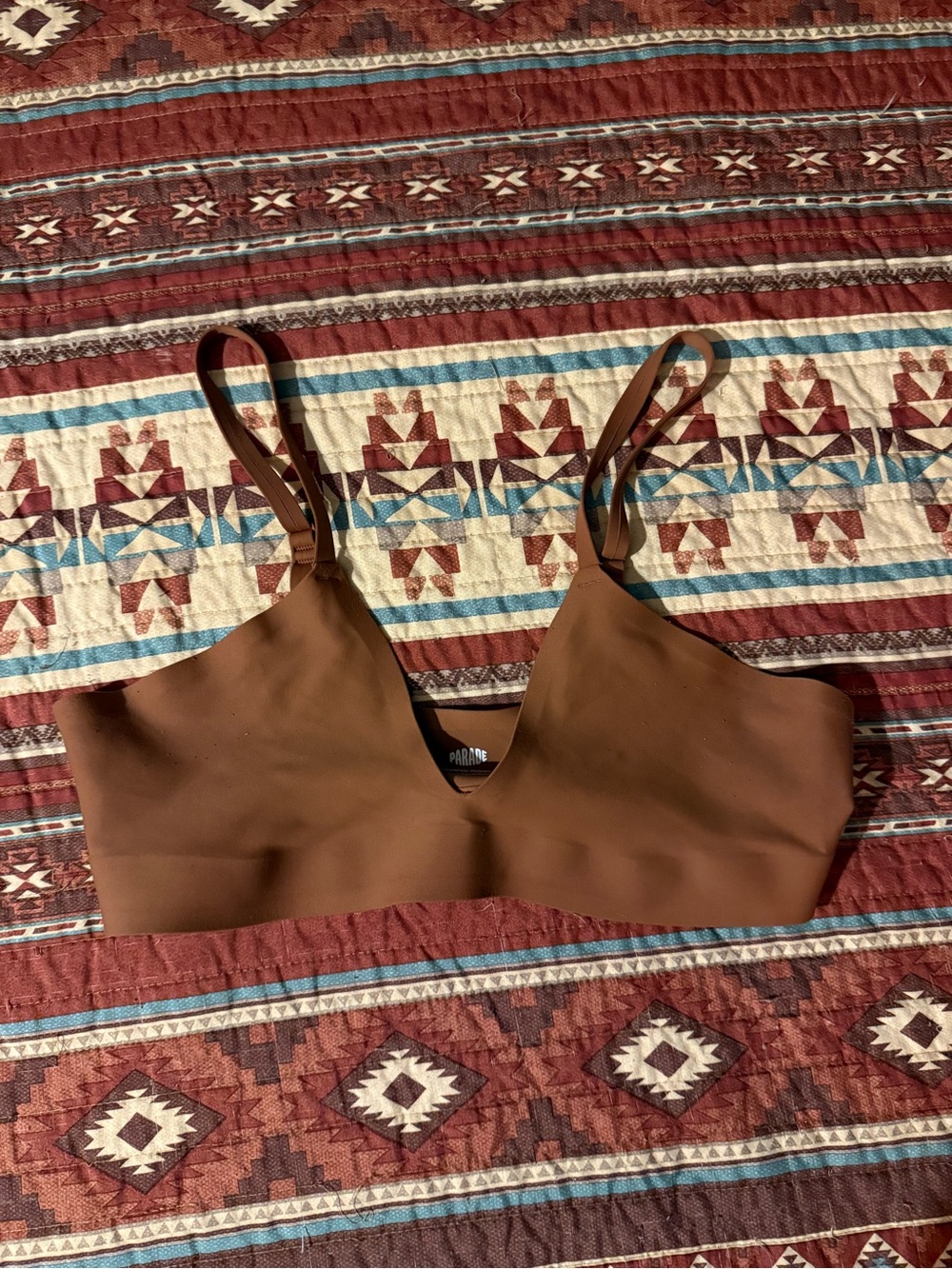 Parade Seamless V-Neck Bralette in Warm Brown size medium